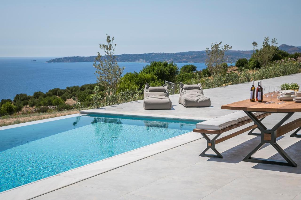 Oikos Boutique Residences Plateies Buitenkant foto